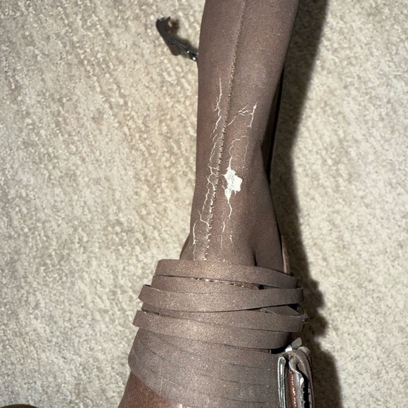 Western Chaps Women's Gari Brown Zip Up Faux Leather Boots Size 6.5B - Picture 6 of 10